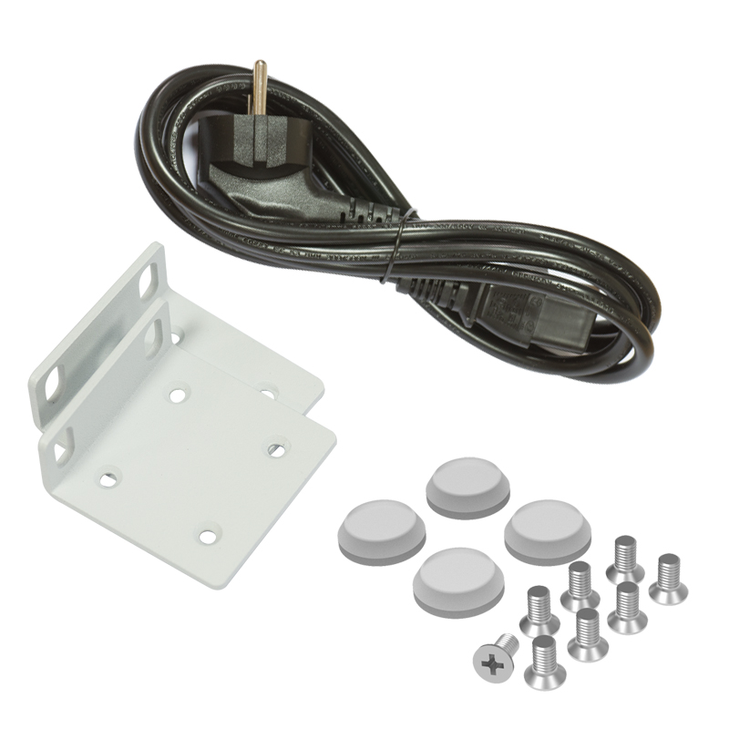 محتویات داخل جعبه روتر میکروتیک مدل +CCR2004-16G-2S